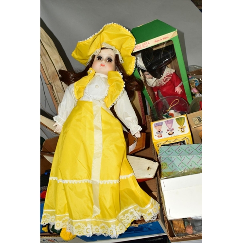 418 - A QUANTITY OF ASSORTED TOYS, to include Wendy Boston Bear, Merrythought and Chad Valley gollies, a c... 