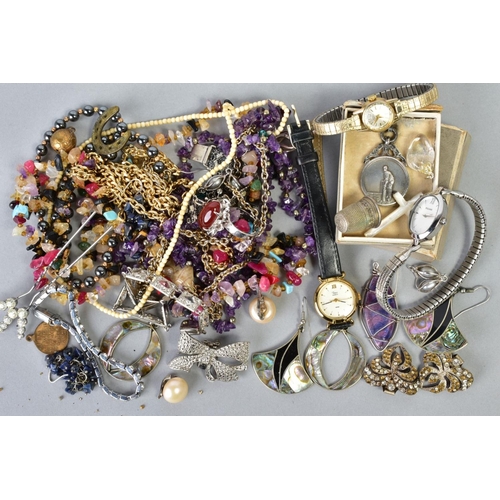 127 - A SELECTION OF JEWELLERY, to include a silver medallion pendant of a cricket player, with a Birmingh... 