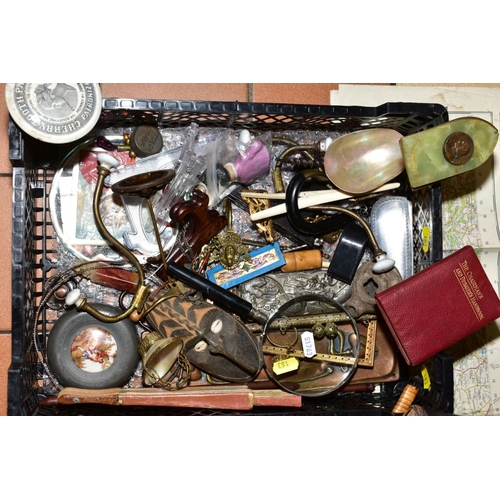 183 - TWO TRAYS OF COLLECTABLE ITEMS, to include magnifying glass, fan, small ceramic dolls heads (S.F.B.J... 