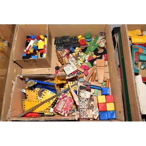 253 - A QUANTITY OF UNBOXED AND ASSORTED PLAYWORN DIECAST VEHICLES, to include Dinky Supertoys, Leyland/Al... 