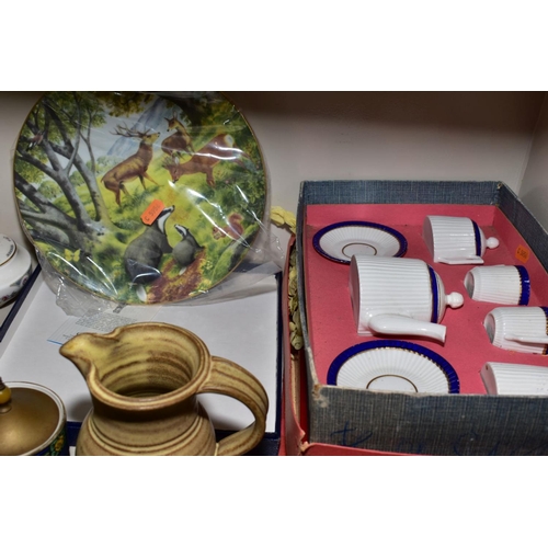 357 - SIX BOXES AND LOOSE CERAMICS to include Woods & Sons 'Spring Fields' tea wares, assorted mugs, plate... 