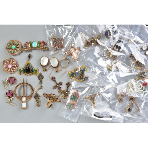 132 - A SELECTION OF COSTUME JEWELLERY, to include four synthetic opal set brooches, various enamel set br... 