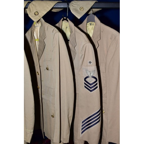 168 - FIVE US FORCES TROPICAL WEAR UNIFORM JACKETS, with trousers (un-matched) together with five pieces o... 