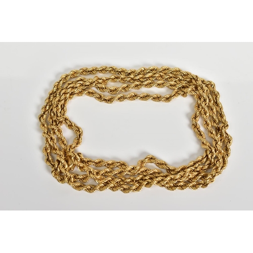 17 - AN 18CT GOLD CHAIN, of rope design to the lobster claw clasp, with an 18ct hallmark for London, leng... 