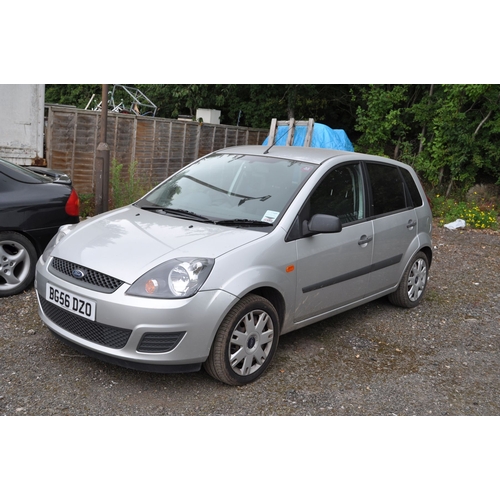 1023 - A 2006 FORD FIESTA STYLE CLIMATE 1.4 PETROL, FIVE SPEED MANUAL, FIVE DOOR CAR, in silver, V5C presen... 