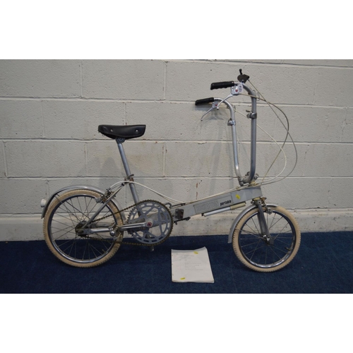 1214 - A BICKERTON PORTABLE ALUMINIUM FOLDING BICYCLE (with original manual)