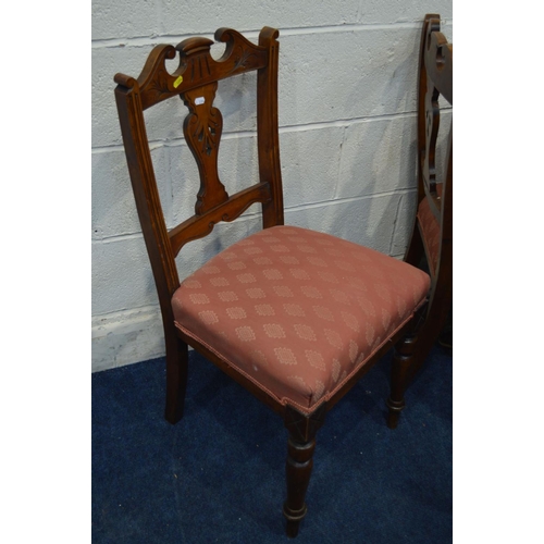 1224 - AN EDWARDIAN MAHOGANY TILT TOP BREAKFAST TABLE on a tripod legs, approximate diameter 98cm x height ... 