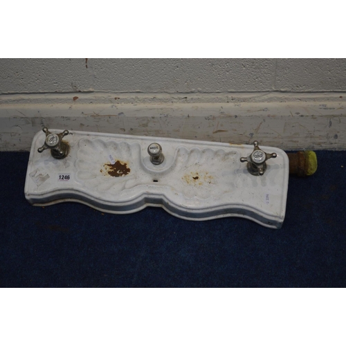 1246 - A VICTORIAN PAINTED CAST IRON DOUBLE TRAY SOAP WITH CHROME TAPS