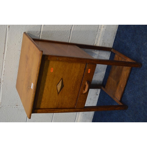 1313 - AN EARLY TO MID 20TH CENTURY OAK WORK SEWING BOX, with a single drawer, approximate 41cm squared x h... 