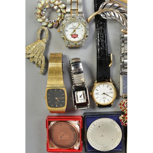 142 - A BOX OF WRISTWATCHES, BROOCHES AND COINS, to include an Avia and two Sekonda wristwatches, five com... 