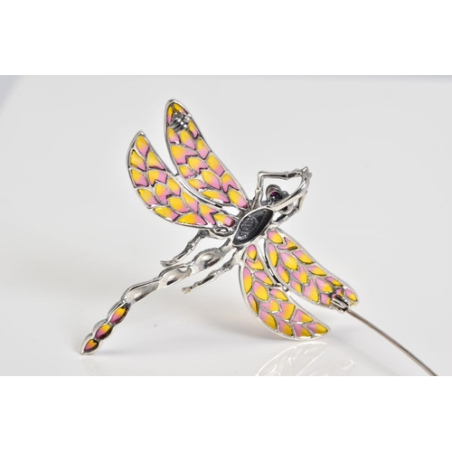 23 - A PLIQUE A JOUR BROOCH, in the form of a dragon fly, with pink and yellow enamel wings and circular ... 