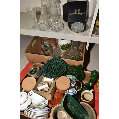 384 - FIVE BOXES OF KITCHEN CERAMICS AND GLASSWARE, etc, including green glazed Denby dinnerwares and an o... 