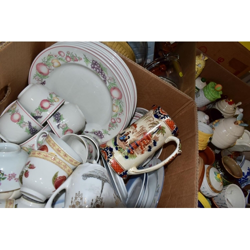 456 - TEN BOXES AND LOOSE KITCHEN RELATED ITEMS, NOVELTY PRESERVE POTS, etc, to include Moria Pottery game... 