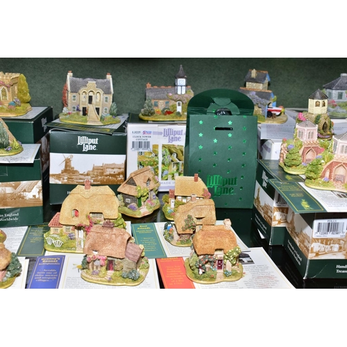 632 - THIRTY ONE LILLIPUT LANE SCULPTURES FROM THE BRITISH COLLECTION, various backstamps, all with deeds ... 