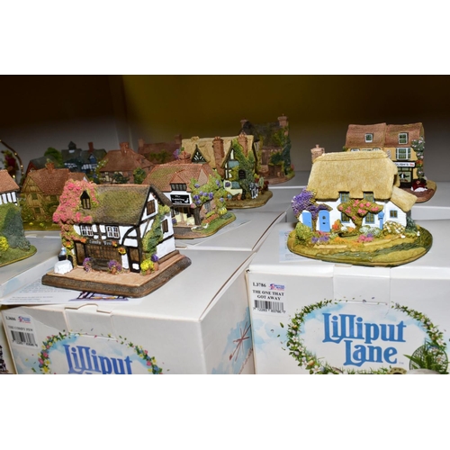 651 - FOURTEEN BOXED LILLIPUT LANE COLLECTORS CLUB SPECIAL EDITIONS SCULPTURES, all with deeds, 'Honey Pot... 