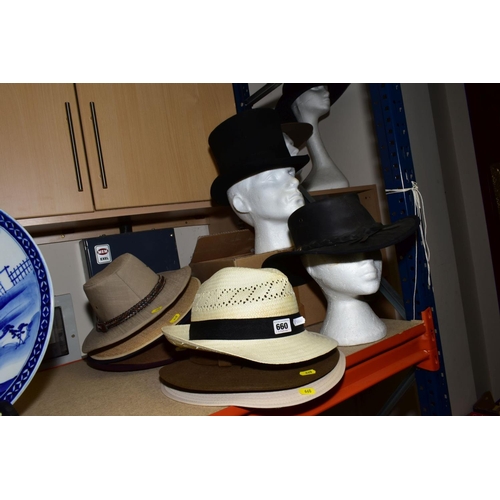 660 - A QUANTITY OF GENTLEMAN'S HATS, including Australian leather, felt hats, Panama, a black wool top ha... 