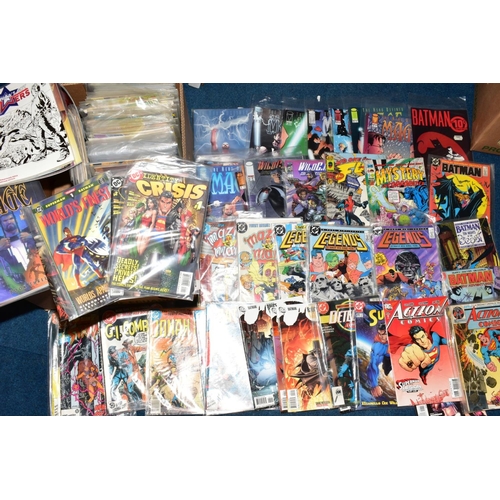 674 - A COLLECTION OF BRONZE AGE AND MAINLY MODERN COMICS, Marvel, DC, Image Comics, Awesome Comics, Abiog... 