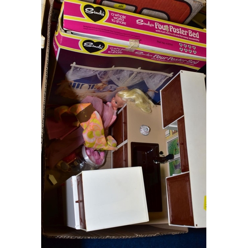 686 - A QUANTITY OF BOXED AND UNBOXED PEDIGREE SINDY DOLL FURNITURE AND ACCESSORIES, 1970's and later, to ... 