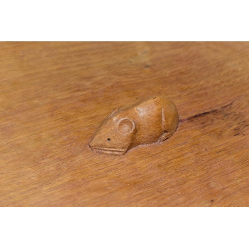 693 - A ROBERT THOMPSON MOUSEMAN OAK FRUIT BOWL, carved mouse to centre, diameter 29cm