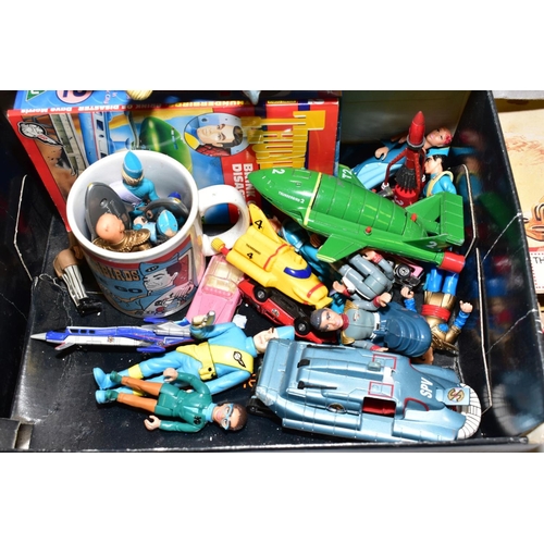 695 - A QUANTITY OF MODERN GERRY ANDERSON PROGRAMME TOYS, to include large Matchbox Stingray Submarine (mi... 