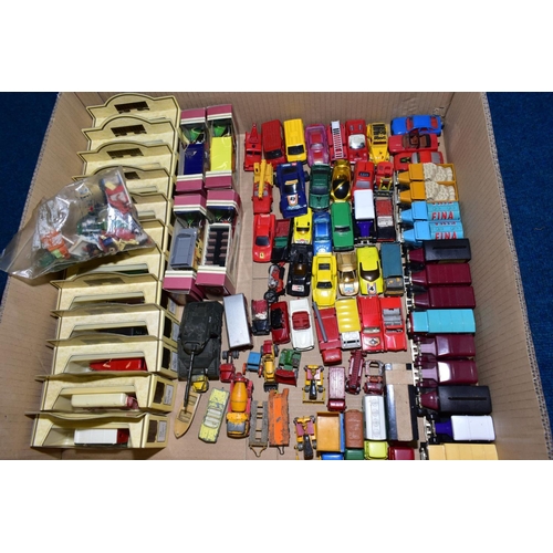 699 - A QUANTITY OF BOXED AND UNBOXED PLAYWORN DIECAST VEHICLES, to include assorted Matchbox items (many ... 