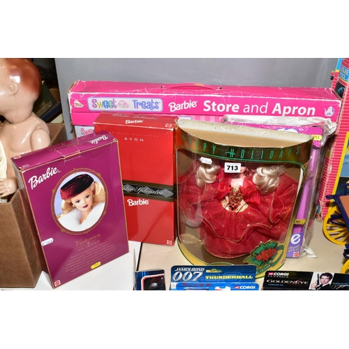 713 - A QUANTITY OF ASSORTED MATTEL BARBIE DOLL SETS, Victorian Ice Skater, No.27431 (missing skates) Avon... 