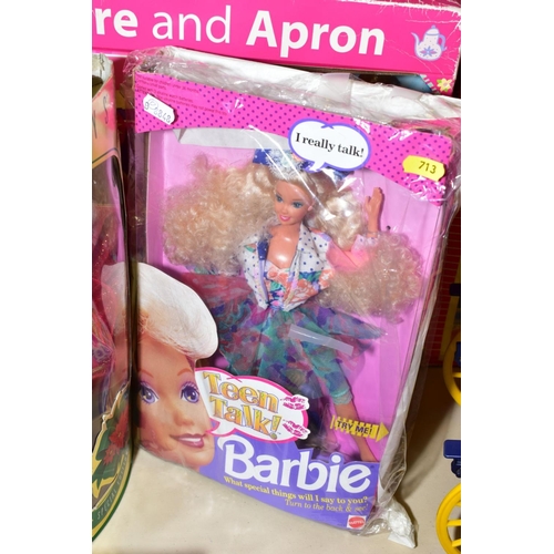 713 - A QUANTITY OF ASSORTED MATTEL BARBIE DOLL SETS, Victorian Ice Skater, No.27431 (missing skates) Avon... 