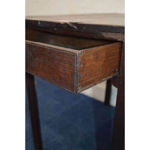 1335 - AN 18TH CENTURY OAK PEMBROKE TABLE, with a single drawer, open width 89cm x closed width 55cm x dept... 