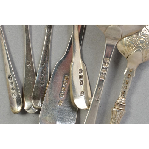 117 - A SMALL PARCEL OF 18TH AND 19TH CENTURY SILVER FLATWARE, including a George IV, fiddle pattern table... 