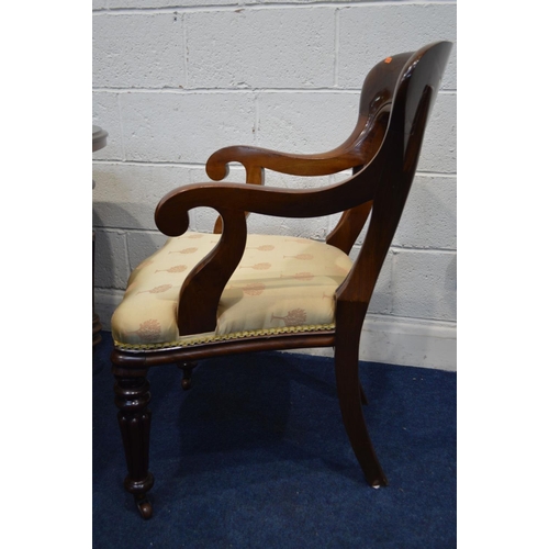 1245 - A VICTORIAN MAHOGANY WIND OUT DINING TABLE, moulded top with rounded corners, two additional leaves,... 