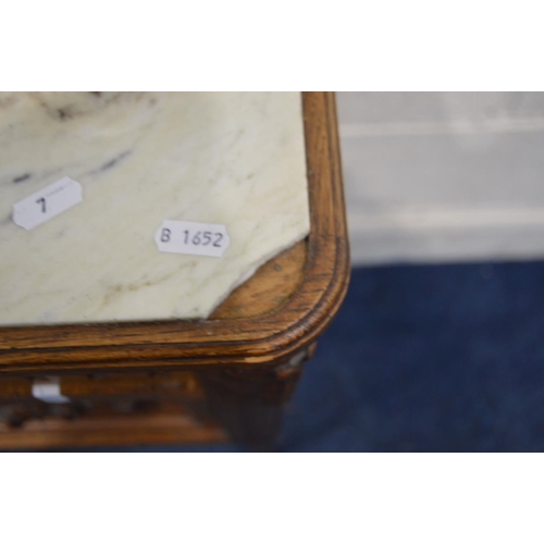 1311 - AN EARLY 20TH CENTURY OAK POT CUPBOARD, with white veined marble top, single drawer and ceramic inte... 