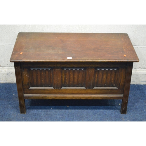 1349 - A MID 20TH CENTURY FYNE LADY OAK BLANKET CHEST, width 92cm x depth 46cm x height 51cm