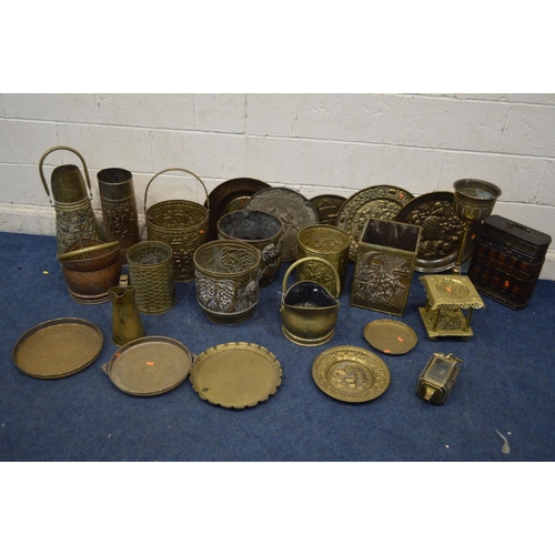 1379 - A LARGE QUANTITY OF BRASS MISCELLANEOUS, to include log buckets, coal scuttles, wall plates, trivet,... 