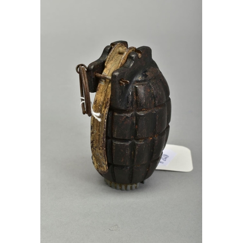 267 - A WWI ERA NO.36 MILLE BOMB (cut away) training grenade