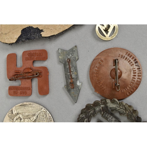 271 - A SMALL COLLECTION OF GERMAN 3RD REICH BADGES ETC, together with two medallions, as follows, (a) thr... 