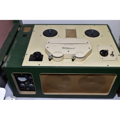 533 - A REFLECTOGRAPH MODEL RR102 'HOME MODEL' REEL TO REEL TAPE RECORDER, manufactured by Rudman Darlingt... 