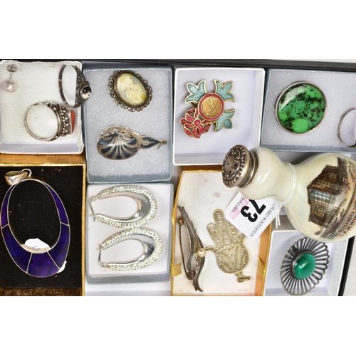 73 - A SELECTION OF ITEMS, to include a gentlemen's white metal intaglio square panel, ring size R, a whi... 