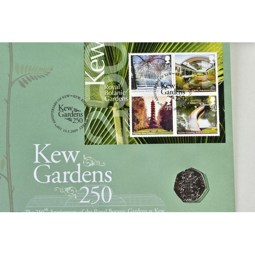 294 - APPROXIMATELY ONE HUNDRED AND TWENTY FIVE ROYAL MAIL/ROYAL MINT PHILATELIC NUMISMATIC/MEDAL, COIN/ME... 