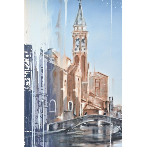 322 - KRIS HARDY (BRITISH 1978) 'CHURCH SPIRE, VENICE' A venetian canal scene, signed bottom right, oil on... 