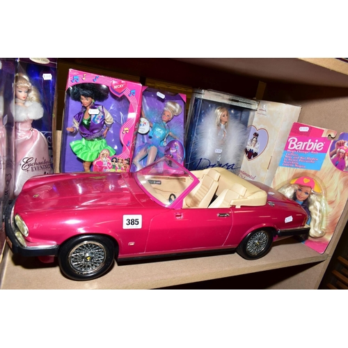 385 - A BOXED BARBIE JAGUAR XJS SPORTS CAR, No.1665, appears complete and in fairly good condition, with w... 