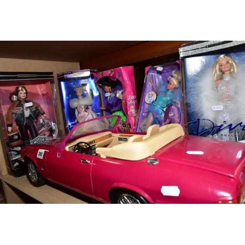 385 - A BOXED BARBIE JAGUAR XJS SPORTS CAR, No.1665, appears complete and in fairly good condition, with w... 