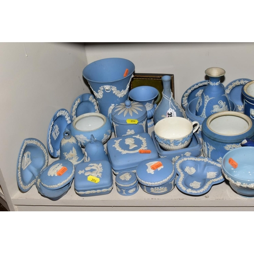 354 - A COLLECTION OF WEDGWOOD JASPERWARE AND DUDSON JASPERWARE, including dark blue jasperware c1875 tea ... 