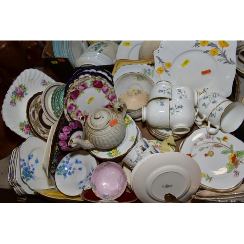 358 - TWO BOXES AND LOOSE OF CERAMICS & TEA WARES, including a late 19th century tea pot, Royal Albert 'Ol... 