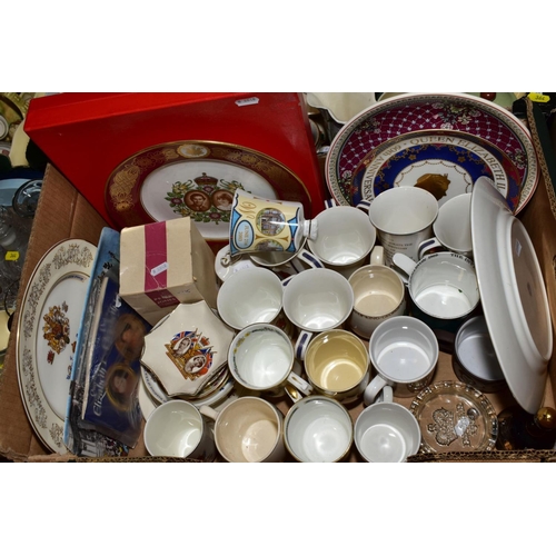 364 - FOUR BOXES AND LOOSE CERAMICS AND GLASSWARE, including boxed Spode Christmas Tree serving dish, a qu... 