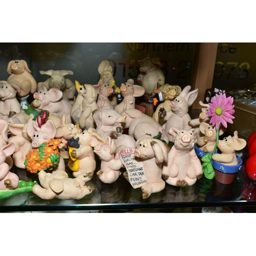 483 - A COLLECTION OF PIGGIN FIGURES BY DAVID CORBRIDGE to include 'Piggin Hand in Hand', 'Piggin Potty', ... 