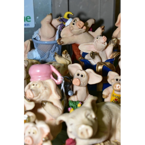 483 - A COLLECTION OF PIGGIN FIGURES BY DAVID CORBRIDGE to include 'Piggin Hand in Hand', 'Piggin Potty', ... 