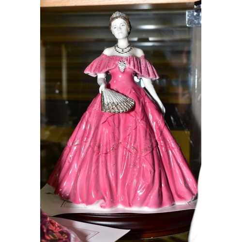 487 - FOUR ROYAL WORCESTER ROYAL FIGURES, comprising limited edition 'Queen Elizabeth II' No855/4500, with... 