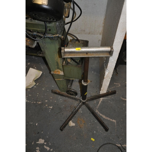 77 - A WARCO 4 1/2'' METAL CUTTING BAND SAW, on stand with a homemade roller stand (2)