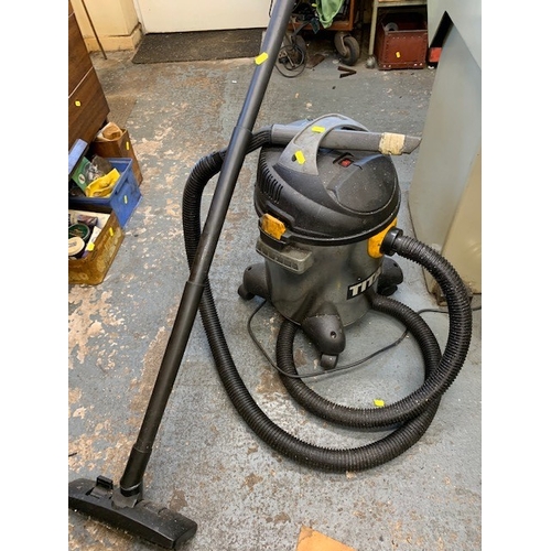 127 - A TITAN WORKSHOP VACUUM