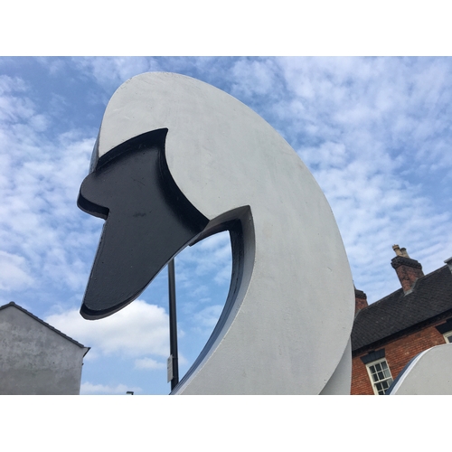 16 - SWAN 'FLAPPING SWAN', Sponsored by Marston's Brewery, East Staffordshire Borough Council and The Bre... 